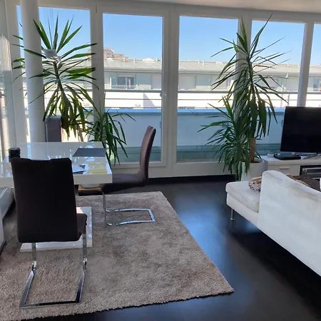 Penthouse Ueber Den Daechern Von Appartement *